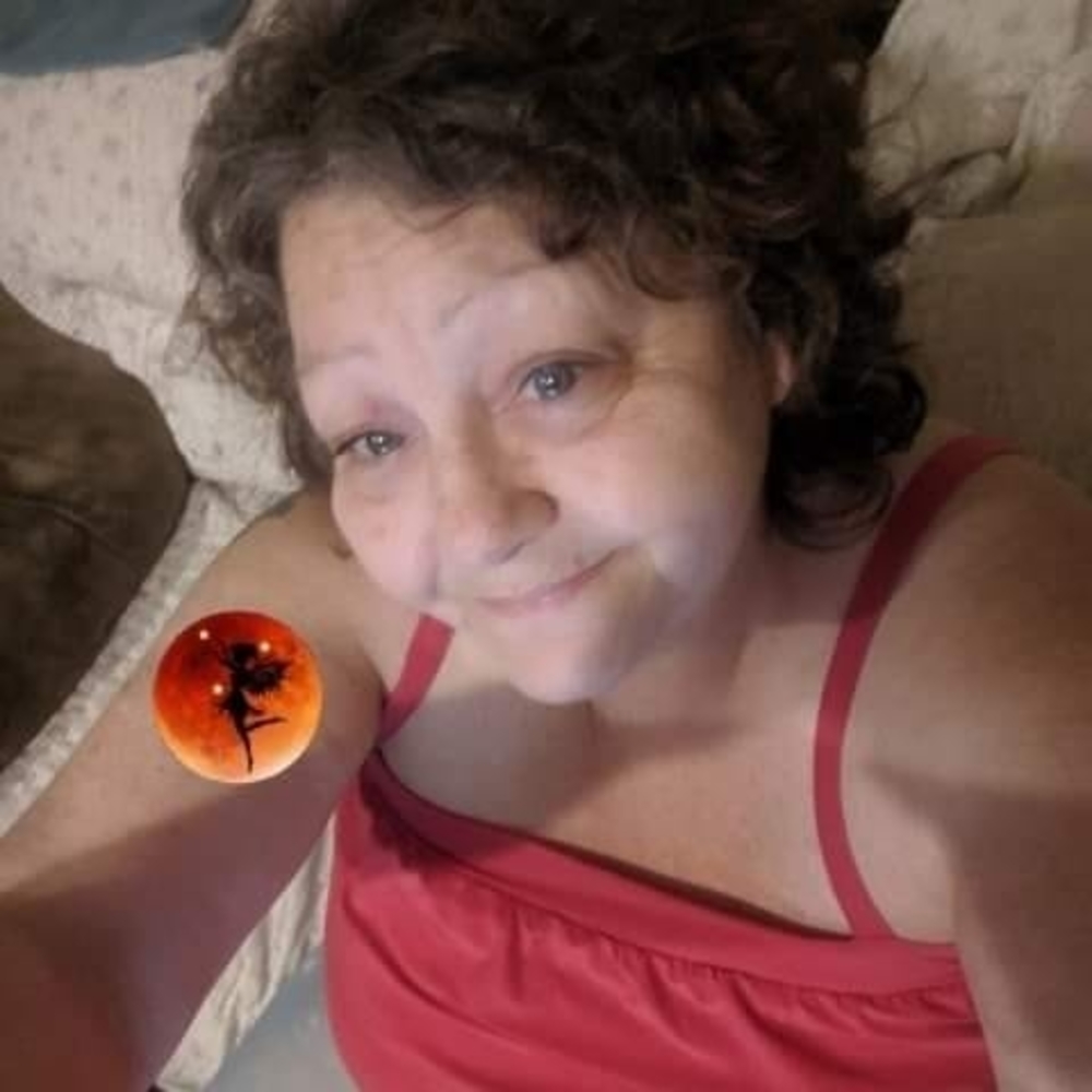 Meet your Posher, Rebecca